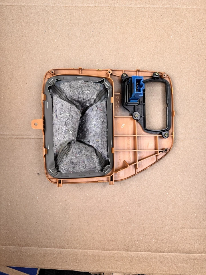 Оригинальная отделка ободка переключателя передач центральной консоли для Lexus GX470 2003-2009 годов выпуска - Изображение 3 из 3