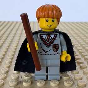 LEGO Harry Potter, Sorcerer's Stone: Ron Weasley, CAPE, WAND, hp007, 4706, 2001