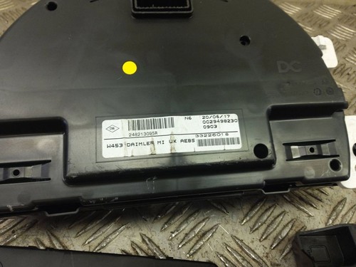 Smart ForFour II W453 2018 Petrol engine ECU kit and lock set SKE38513 33840 - Picture 15 of 17