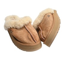 UGG Disquette Slipper in Chestnut