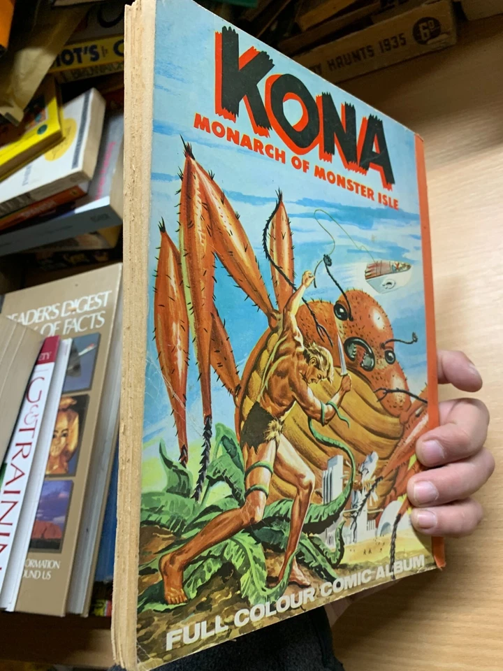 1965 "KONA MONARCH OF MONSTER ISLE COMIC ALBUM No1" ILLUSTRATED ANNUAL BOOK (P3) - Image 3 of 4