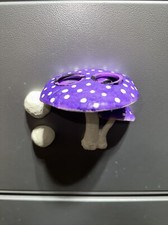 PURPLE reptile magnetic mushroom feeder Ledge With Beer Savers Pack Of 48