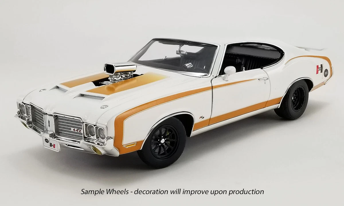 Preços baixos em Oldsmobile 1:18 Veículos de brinquedo e de metal