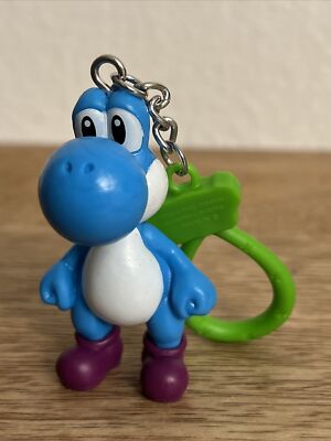 YOSHI BLUE DINOSAUR SUPER MARIO BROS 2.5” FIGURE PVC KEYCHAIN
