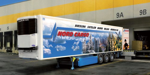 Reefer Trailer Truck - Rimorchio Frigo Per Camion Plastic Kit 1:24 Model ITALERI - Foto 3 di 3