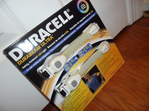Duracell Durabeam Ultra LED Safety Armband Light 2 Pack NEW / SEALED - Picture 8 of 10