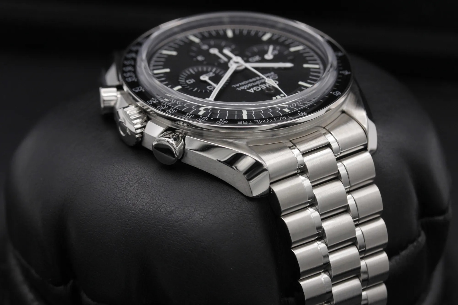 Omega Speedmaster "Sapphire" 310.30.42.50.01.002 image 4