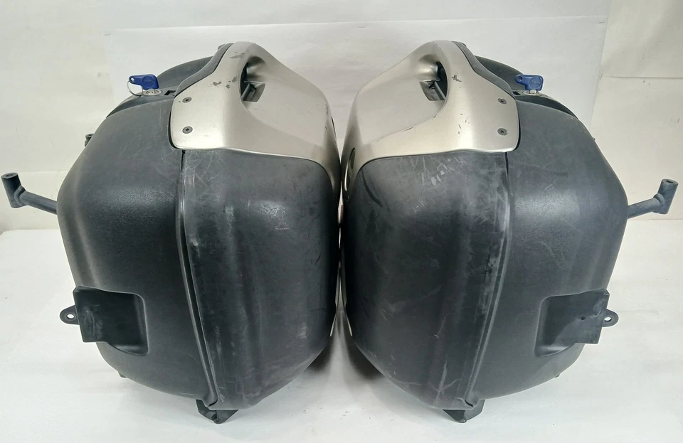 08 Alforjas Buell XB12X Ulysses con soportes de montaje 90092-05Y / 90081-05Y Foto 3 de 4