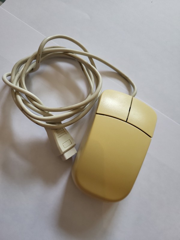 Amiga 9 Pin Ball Mouse Vintage UNTESTED