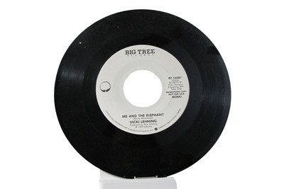 45 RECORD - VICKI LEHNING - ME AND THE ELEPHANT
