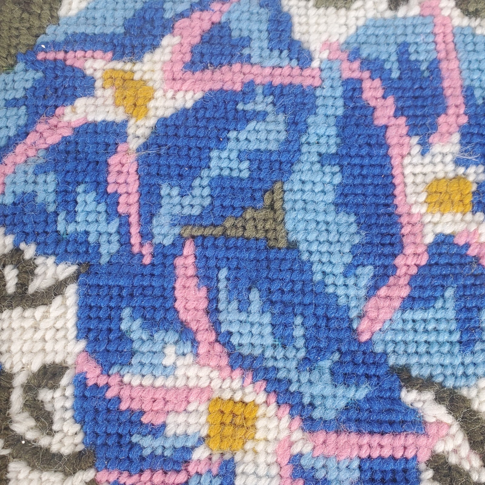 Picture 3 of 4
