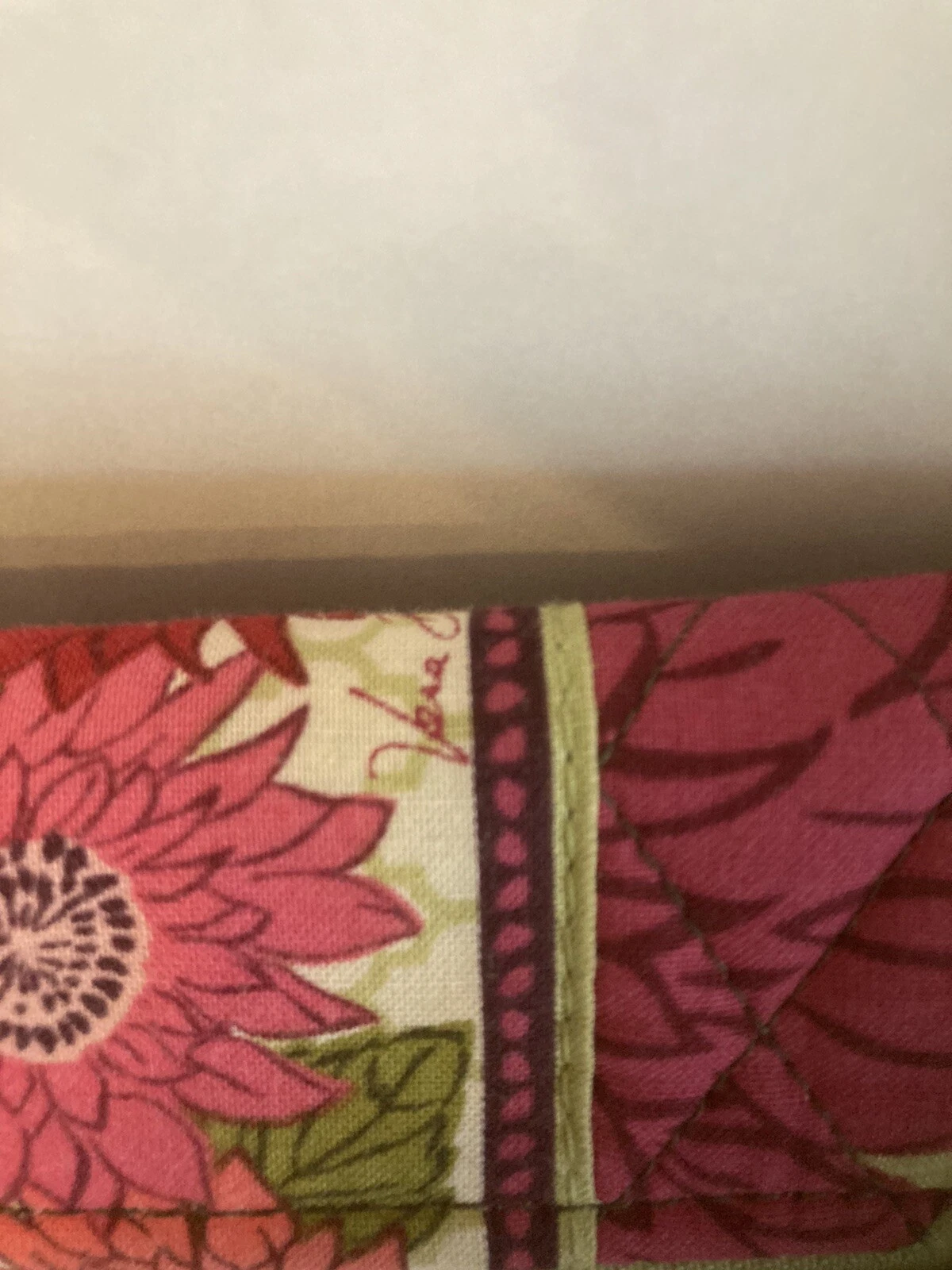 "Borsa Vera Bradley rosa floreale tracolla nodo solo una pochette ""Hello Dahlia"