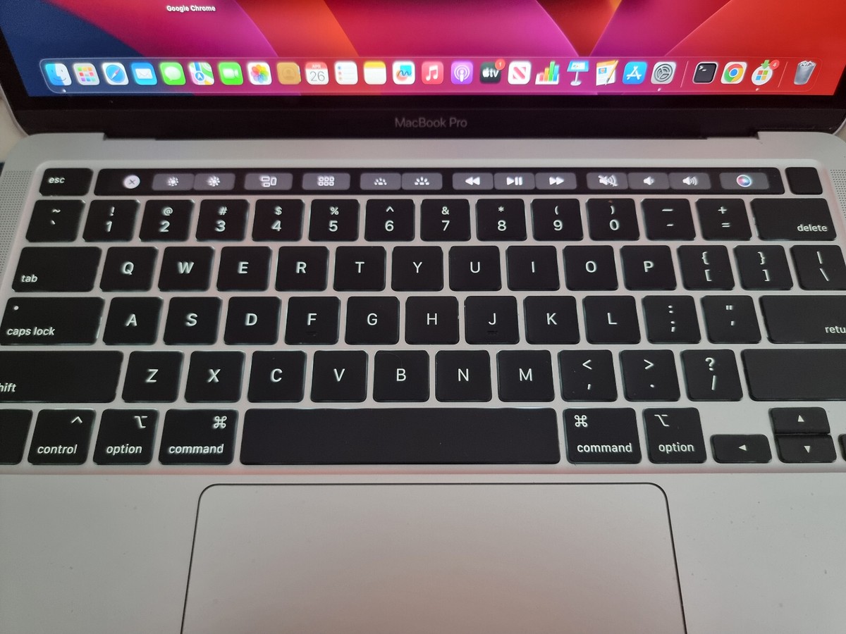 Apple Macbook Pro (13-inch, 2020, intel i5, 2 Thunderbolt-3 Apple Macbook Pro (13-inch, 2020, intel i5, 2 Thunderbolt-3