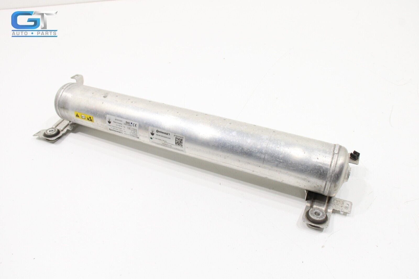2017 - 2020 MASERATI LEVANTE AIR RIDE SUSPENSION REAR RESERVOIR TANK OEM