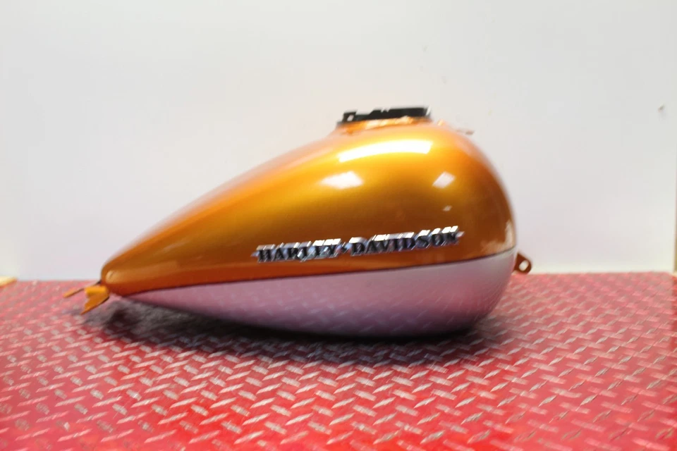 2014 HARLEY DAVIDSON ULTRA LIMITED  OEM GAS FUEL TANK NO DENTS CLEAN RARE EG134 - Image 4 of 4