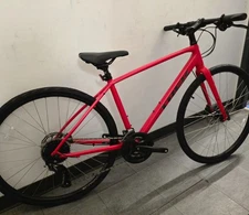 Trek FX 2 Gen 3--Size M Red