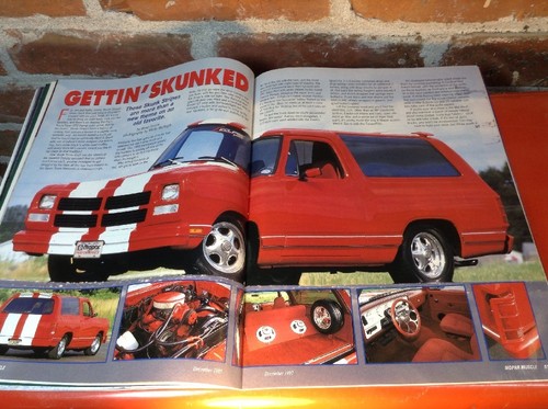 DEC 1997 MOPAR MUSCLE MAGAZINE Back Issue '69 CUDA, VALIANT, DART GTS '71 DUSTER - Imagen 10 de 12