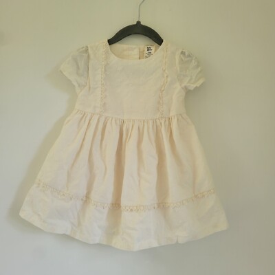 Oshkosh B'gosh Baby Girl Swiss Dot Dress White Cotton Size 18 M Short Sleeves