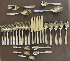 29 pc Mikasa SATIN LOFT  18/10 Stainless Flatware 5 place setting+ Vietnam VGUC+