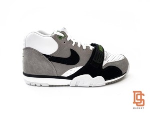 nike chunky trainers