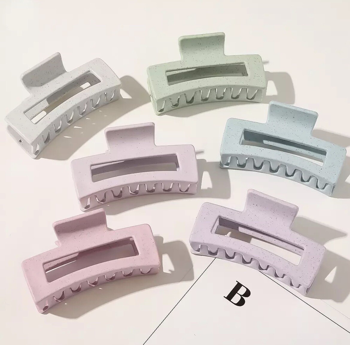 Womens Modern Matte Pastel Hair Clips For All Hair Types Hair Claw