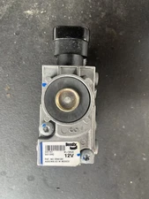 Bendix M-40QR Series 1/2"-14 NPT Remanufactured ABS Modulator Valve K079670OR