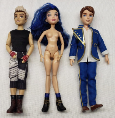 LOT of 3 Disney Descendants Carlos Evie and Prince Ben Isle of The Lost Dolls