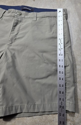 Bluffworks Ascender Shorts Mens 36 Light Olive Green Chino Travel Pockets Flaw - Picture 8 of 12