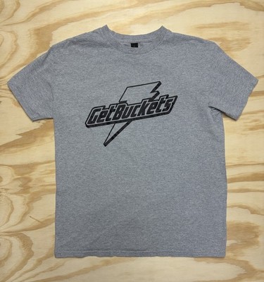 Gilded Heavy Cotton Get Buckets Men s Medium, Gray Short Sleeve Crewneck T-Shirt