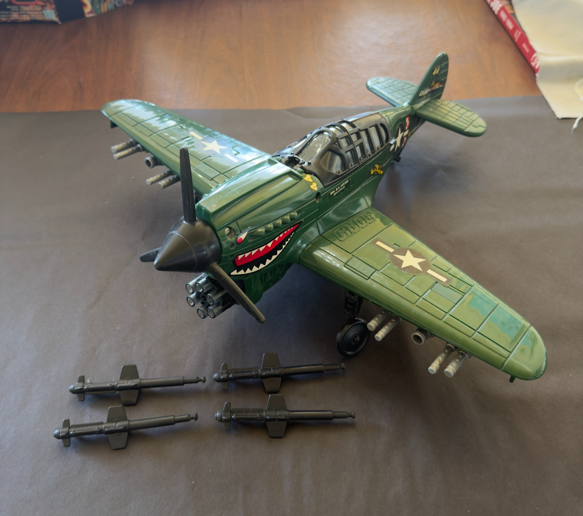1995 GI JOE SGT SAVAGE P-40 WARHAWK v1 FIGHTER 100% COMPLETE WORKS