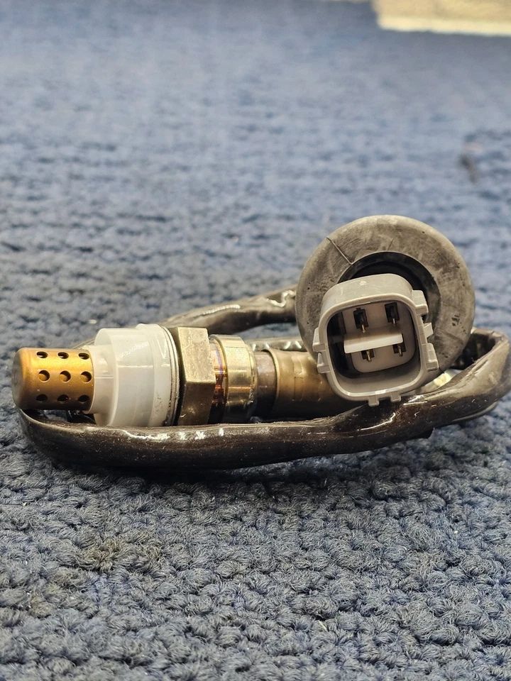 Sensor de oxígeno Denso 234-4623 para Lexus ES300 1992-1996, 1998-2000 Lexus GS400 Foto 3 de 4