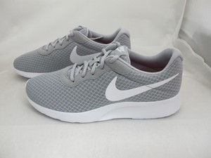 nike tanjun 812654