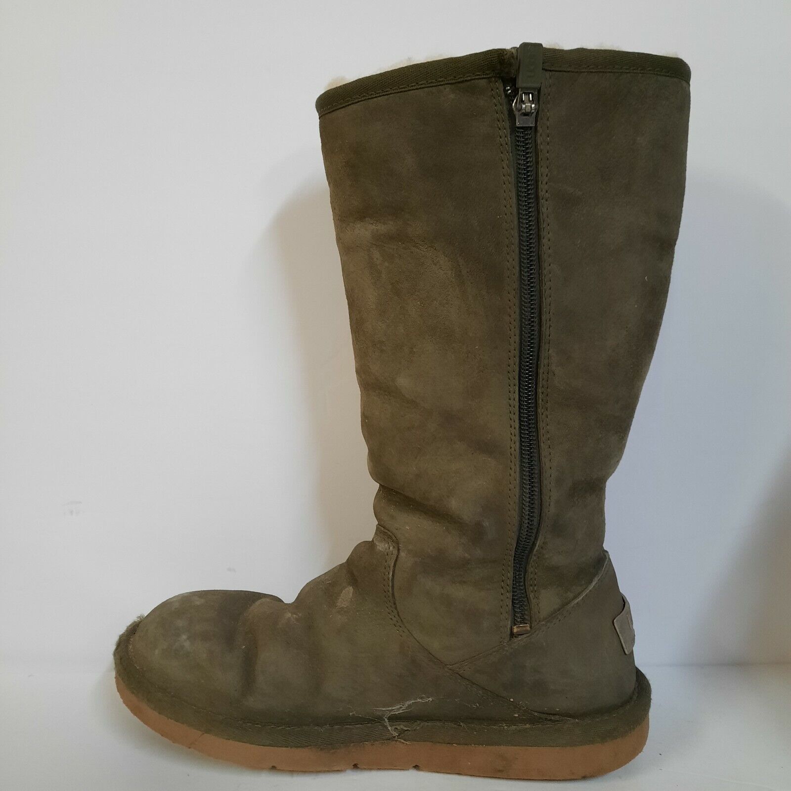 UGG Australia Retro Cargo Boots 1895 Olive Green Fur Boots Buckle Womens  Size 6