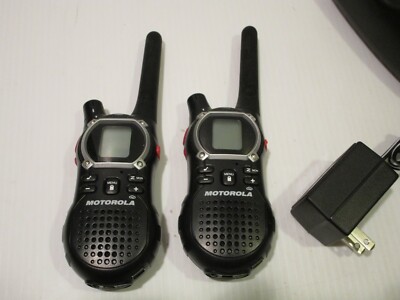 Paire Talkies-Walkies Motorola Avec Station De Charge – Occasion