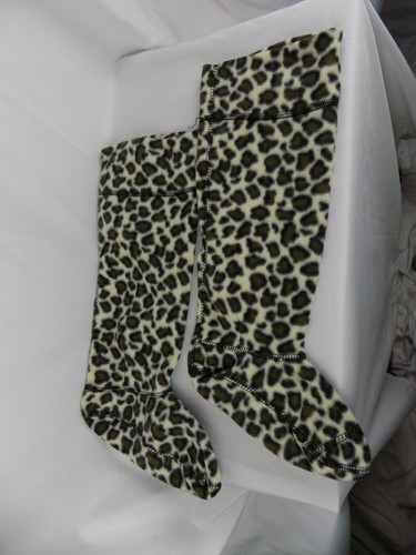 Chinese Laundry Women's Boot Socks Size Medium 5-7 Brown White Animal Print - Picture 4 of 4