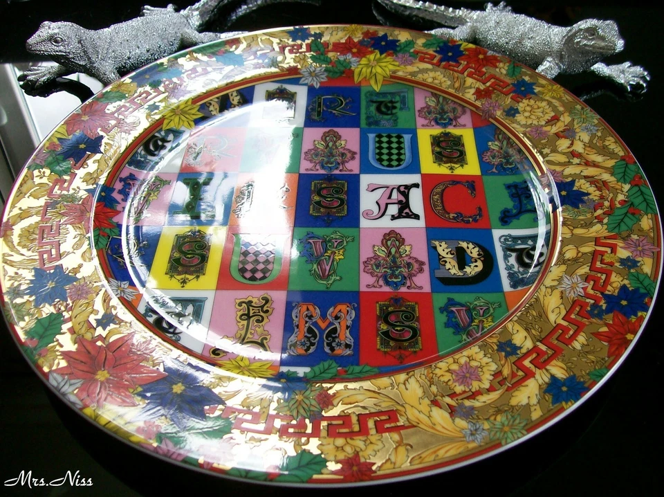 Rosenthal Versace Christmas Holiday Alphabet 2019 Platz/-Wandteller 31 cm NEU