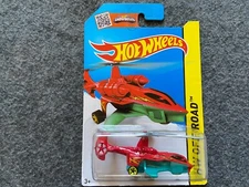 Sky Knife HW Off Road Hot Wheels - Card Damaged