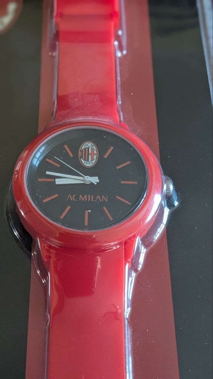 Orologio Da Polso Al Quarzo Ufficiale AC Milan Cinturino Rosso — foto 2