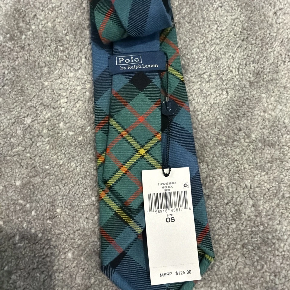 Corbata de lana tartán de inspiración vintage Polo Ralph Lauren $125 Foto 4 de 4