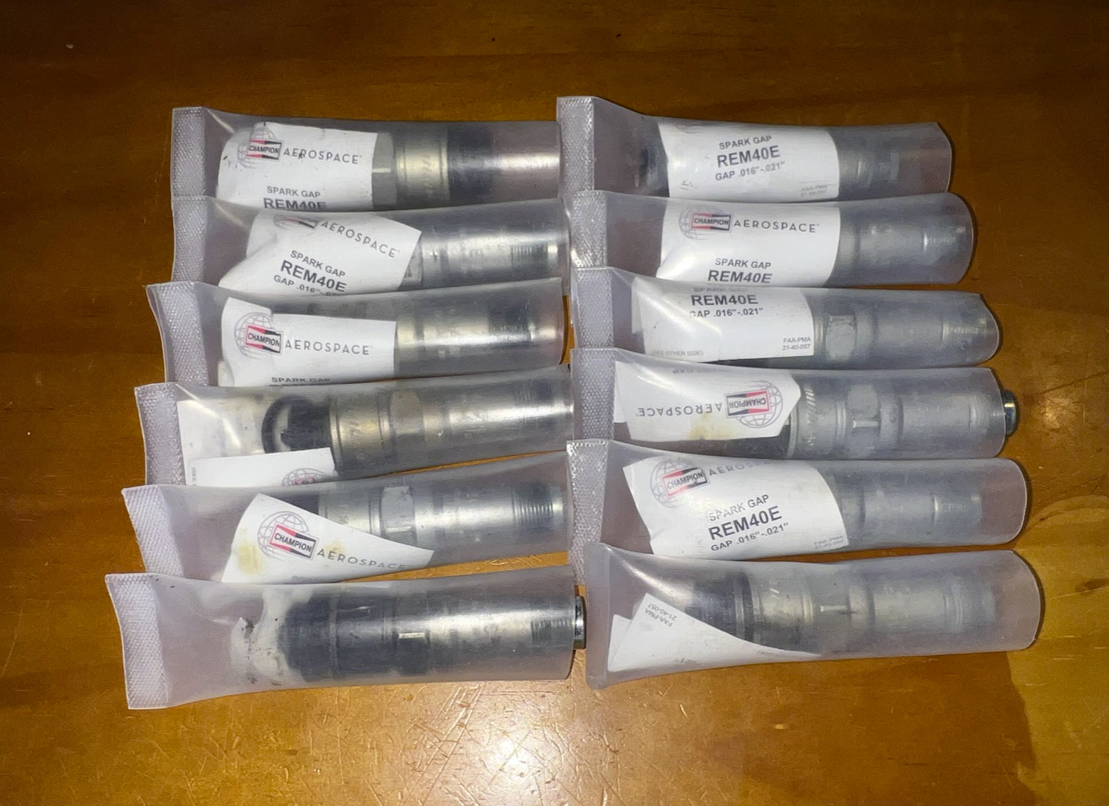Champion Aerospace REM40E Aircraft Spark Plug Lot OEM Aviation
