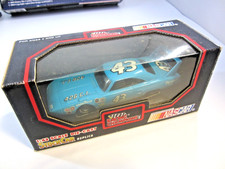 RACING CHAMPIONS 1970 PLYMOUTH SUPERBIRD #43 RICHARD PETTY  1/43 scale Open Box