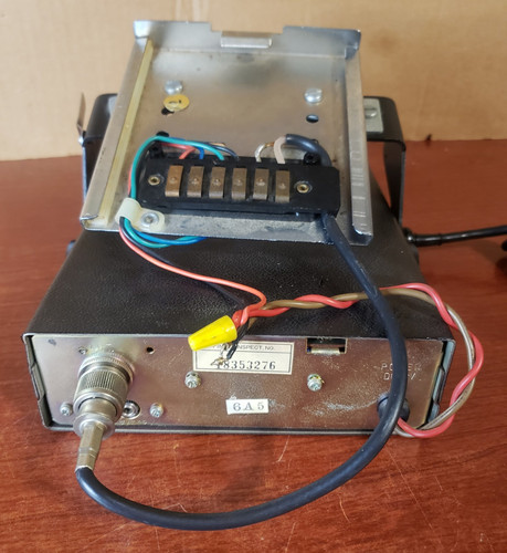 Vintage REALISTIC TRC-24 All Channel Crystal CB Radio(PLEASE READ) - Picture 6 of 7