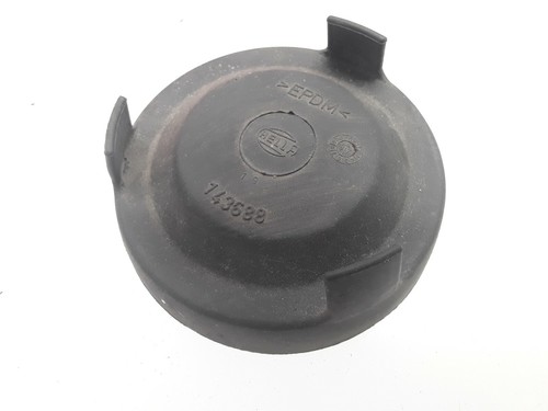 OPEL OMEGA A 1994 Vorderer Scheinwerfer Glühbirne Staubschutz OEM 143688