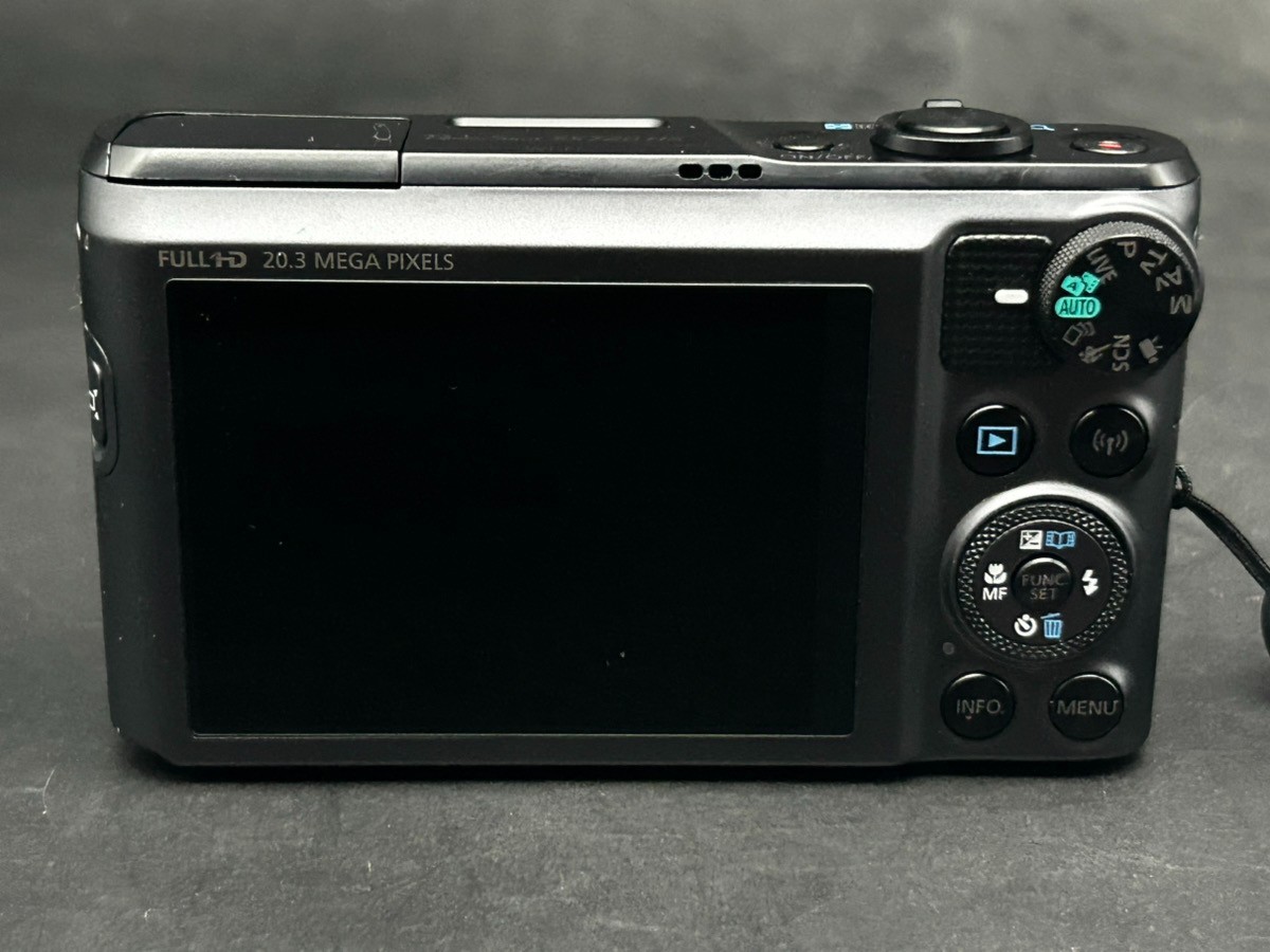 Near Mint Canon PowerShot SX720 HS Black 20.3MP Wi-Fi W