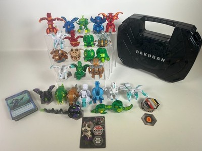 Bakugan Konvolut Lot 25 Figuren Karten Aufbewahrung Tragetasche Restposten Spin Master