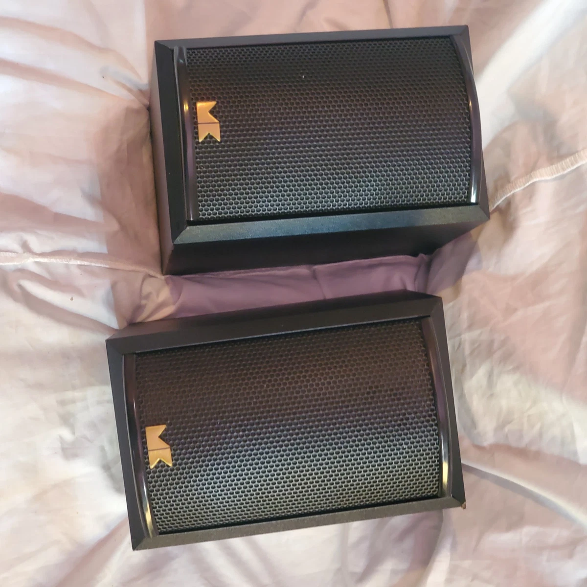 アメリカ製　 M&K Satellite IA　スピーカー　純正スタンド付 M&K Satellite IAの仕様 MILLER & KREISEL