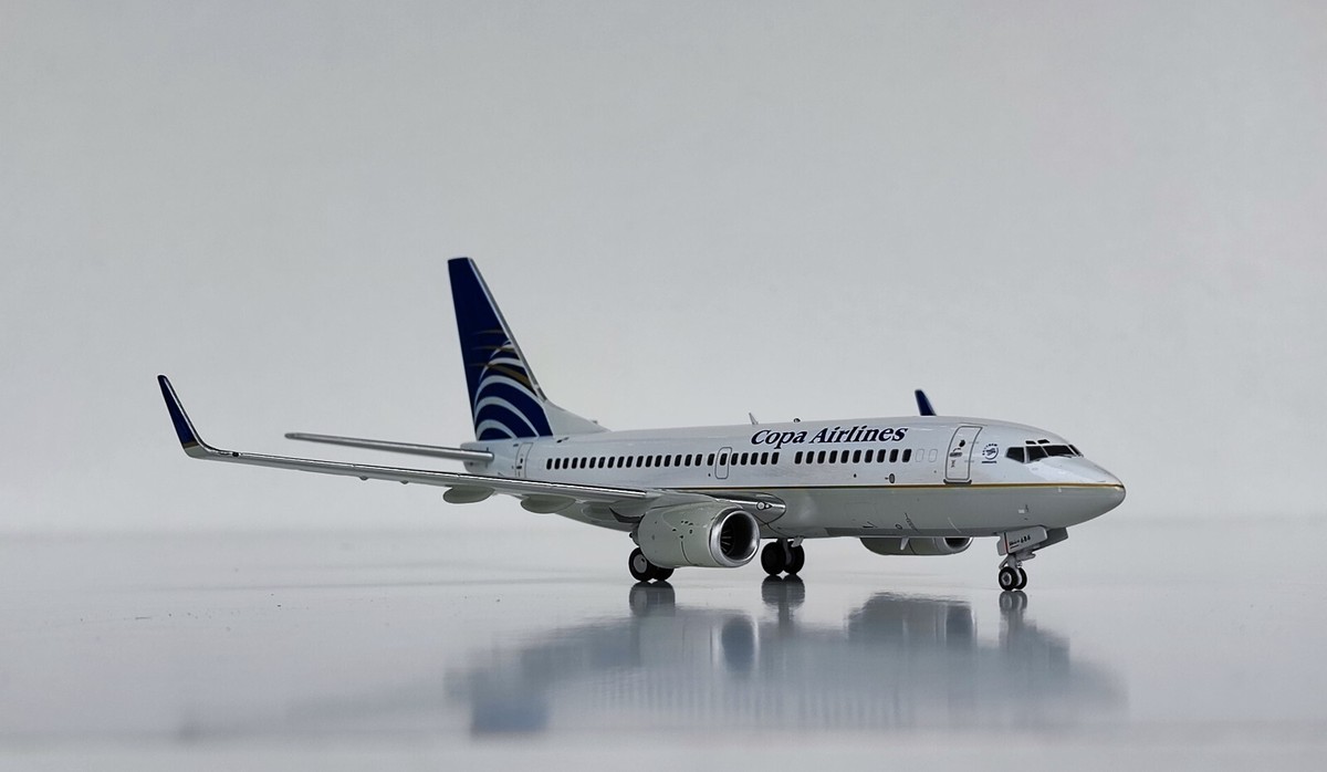 Gemini 200 COPA AIRLINES Boeing 737-700. Reg: HP-1528CMP. Item