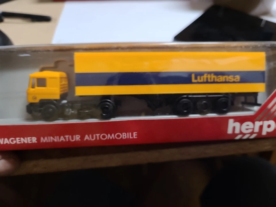 LE2768 HERPA WAGENER 859055 Ho 1:87 Camion Man semi remorque Lufthansa Et Retro - Photo 2/4