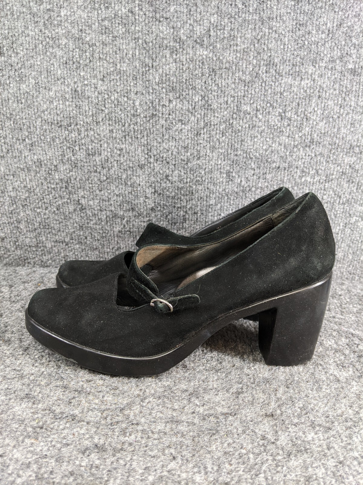 black leather dansko