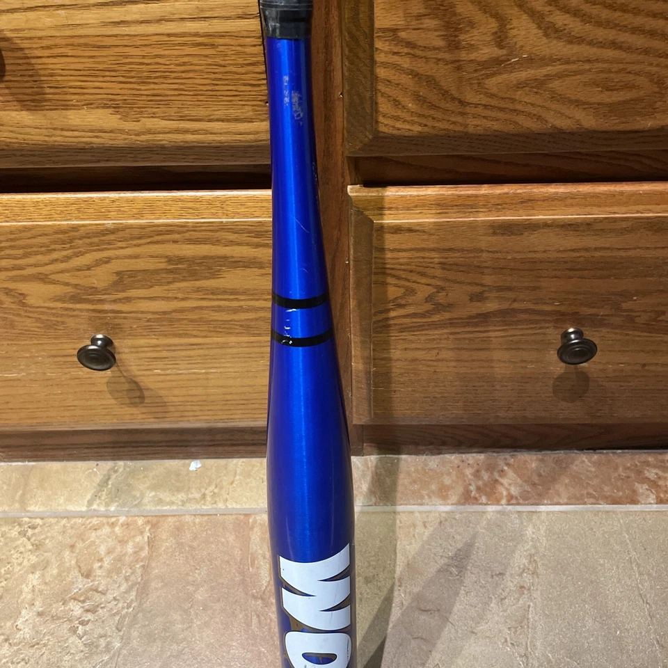 Bate de softbol Worth Wicked 2004 34 en 26 OZ SBW20 ISF azul certificado por la ASA Foto 4 de 4